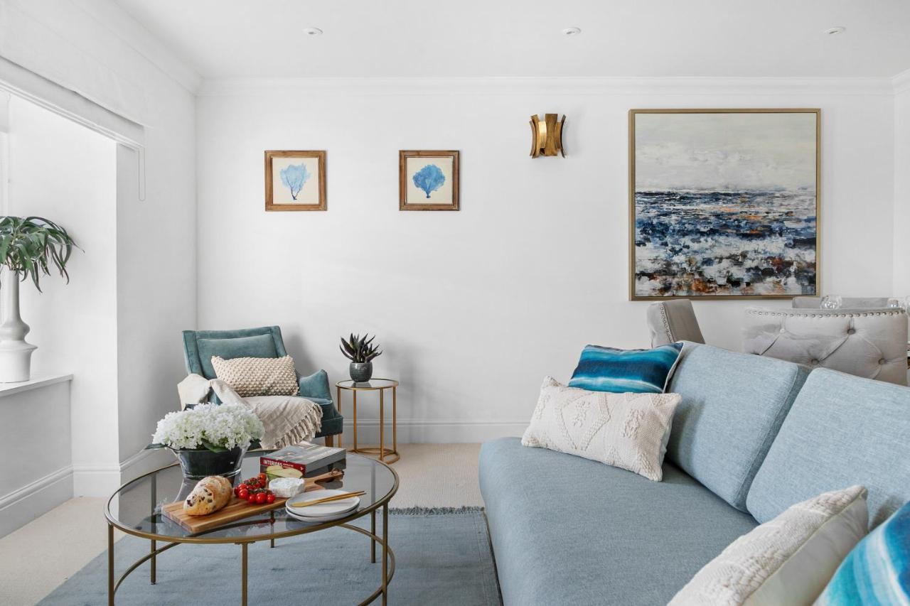 The Seaview Suites At The Corbyn Apartments Torquay Esterno foto