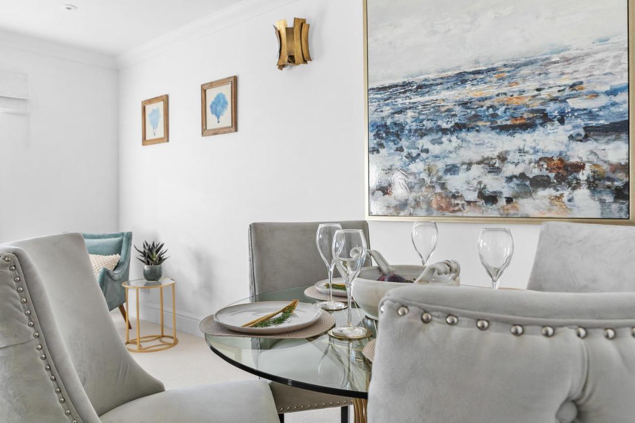 The Seaview Suites At The Corbyn Apartments Torquay Esterno foto