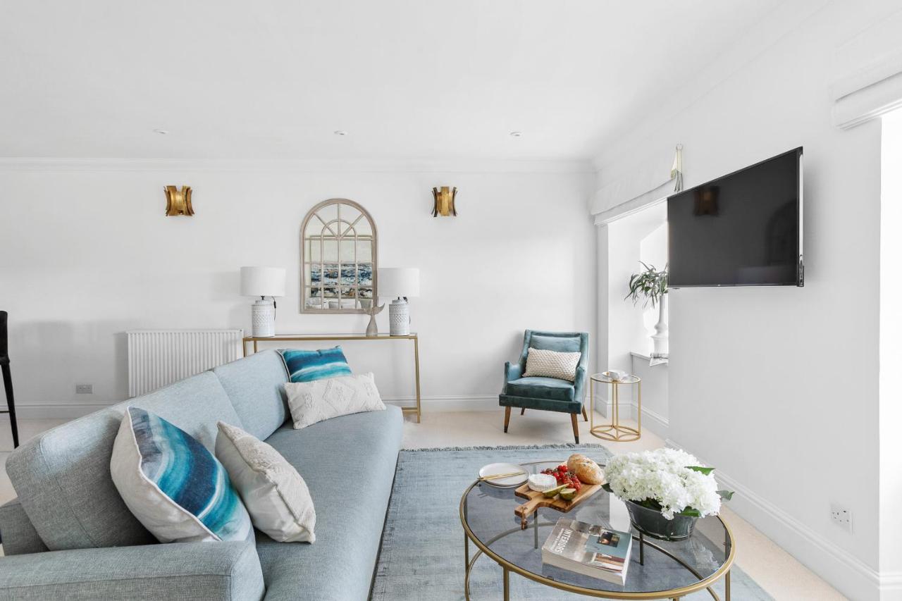 The Seaview Suites At The Corbyn Apartments Torquay Esterno foto