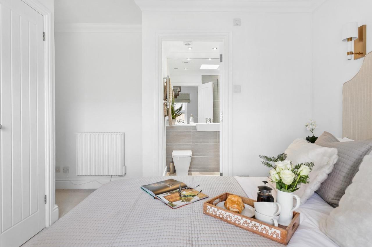The Seaview Suites At The Corbyn Apartments Torquay Esterno foto